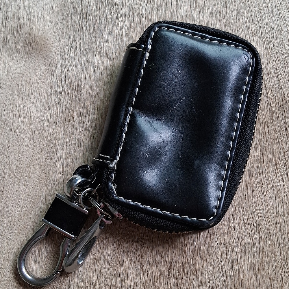 Toyota Key Chain/ Little Pouch - Picture 2 of 11
